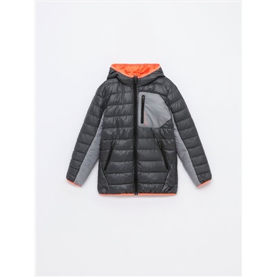 LIGHTWEIGHT SPORTY JACKET WITH HOOD