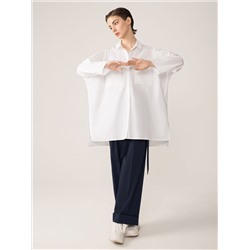Белая блуза BAUMIA с накладными карманами