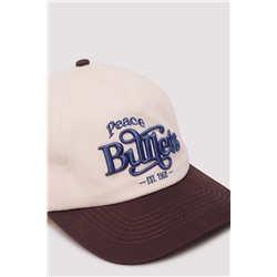 Gorra trucker bordado frontal