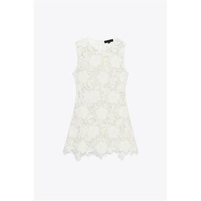 FLORAL CROCHET DRESS
