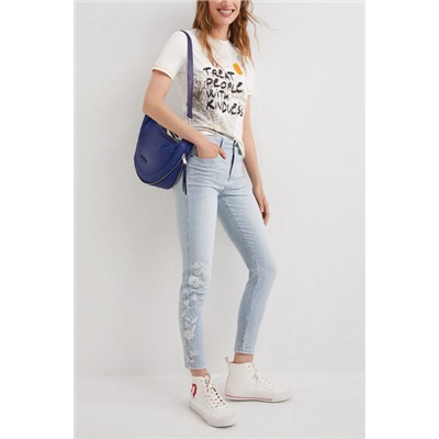 Camiseta kindness margarita