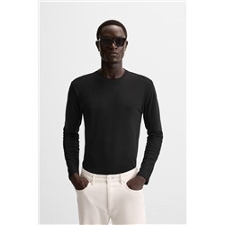 CAMISETA BÁSICA SLIM FIT