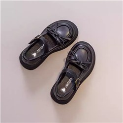 Черные кожаные туфли для девочек