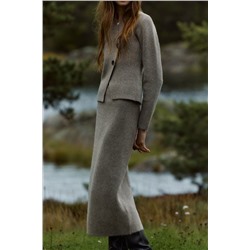 STRAIGHT KNIT SKIRT