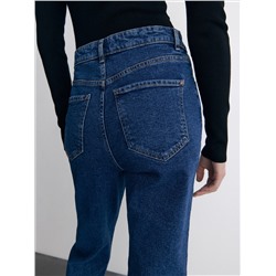 Jeans im Mom-Fit mit Elastanmischung