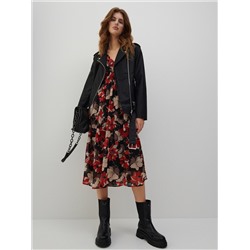 Gemustertes kleid