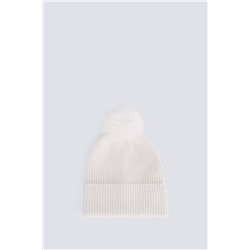 Gorro punto pompón