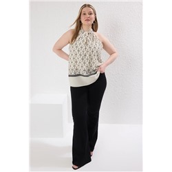 Ekru Geometrik Desenli Halter Yaka Dokuma Büyük Beden Bluz TBBSS25AF00095