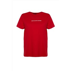 Kırmızı Boyfriend Fit Slogan Baskılı Bisiklet Yaka %100 Pamuk Büyük Beden T-Shirt TBBSS23BF00022