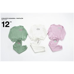 2-PIECE PLUSH SWEATSHIRT AND TROUSERS SET
