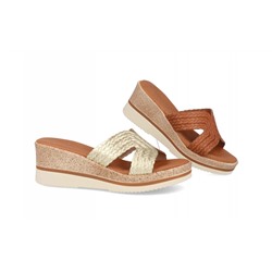 660 - BDA
                SANDALIAS DE CUÑA