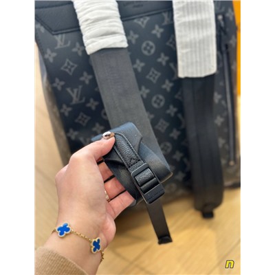 Рюкзак Louis Vuitto*n
