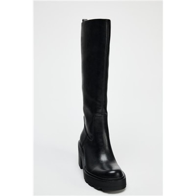 HEELED BOOTS WITH TRACK SOLES