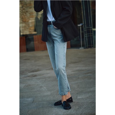 Z1975 MOM-FIT HIGH-WAIST JEANS