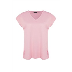 Pembe Boyfriend V Yaka Yırtmaçlı %100 Pamuk Örme T-Shirt TBBSS22BF0036