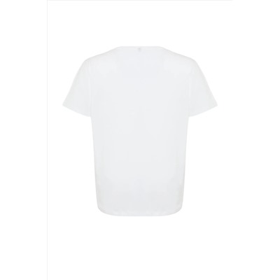 Beyaz Boyfriend Fit Bisiklet Yaka Baskılı %100 Pamuk Örme Büyük Beden T-Shirt TBBSS22TS1944