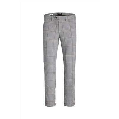 Pantalón chino Gris