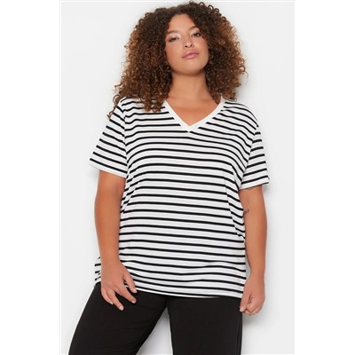 Trendyol Curve Siyah-Beyaz Çizgili V -Yaka Örme T-shirt TBBSS23BF00016