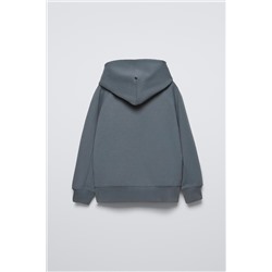 EMBOSSED SPORTY SWEATSHIRT