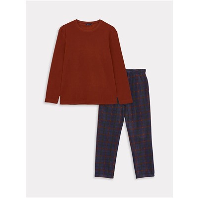 LC Waikiki Standart Kalıp Ekose Polar Erkek Pijama Takımı, LCW DREAM                                            
                                            Standart Kalıp Ekose Polar Erkek Pijama Takımı