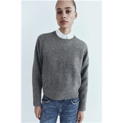 PLAIN SOFT KNIT SWEATER