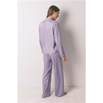 Pijama camisero largo satén print rayas