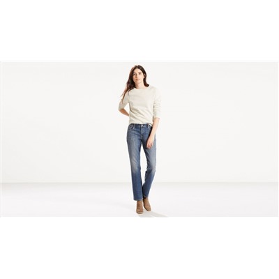 414 Classic Straight Jeans