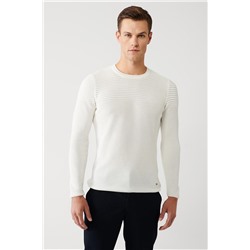 Ekru Bisiklet Yaka Dokulu Viskon Regular Fit Standart Kesim Triko Kazak