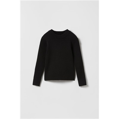 RIBBED KNIT SWEATER