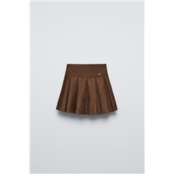 FAUX SUEDE BOX PLEAT SKIRT