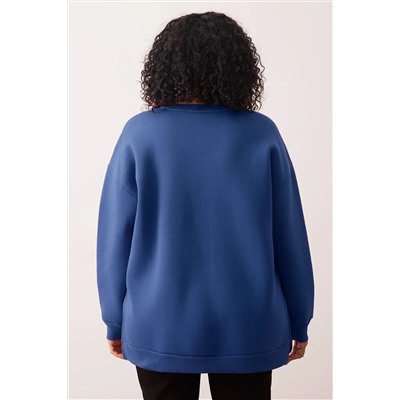 Indigo Kalın İçi Polarlı Yırtmaçlı Oversize/Bol Kesim Örme Büyük Beden Sweatshirt TBBAW24AO00003