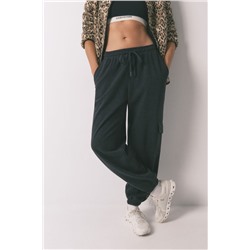 Pantalón largo carrot felpa fina gris