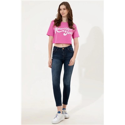 Kadın Pembe Bisiklet Yaka Crop Tişört