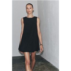 VOLUMINOUS SHORT DRESS