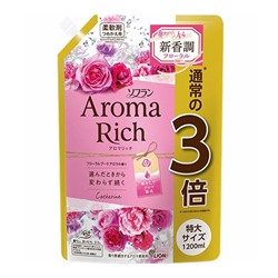 LION Soflan Aroma Rich Catherine Кондиционер для белья дезодорирующий с натуральными ароматическими маслами розы, пиона и апельсина, сменный блок 1200 мл.