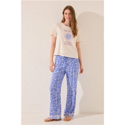 Pantalón largo estampado flores azul