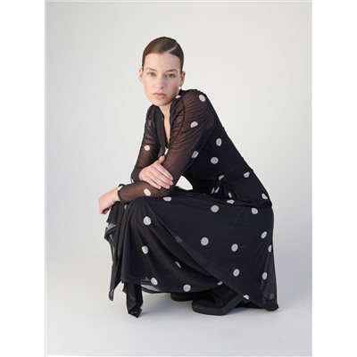 Gepunktetes Kleid