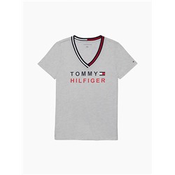 TOMMY HILFIGER ESSENTIAL V-NECK LOGO T-SHIRT