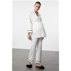 Trendyol Curve Beyaz Biyeli Ve Kuşaklı Örme Hamile & Lohusa Pijama Takımı TBBAW25AI00075