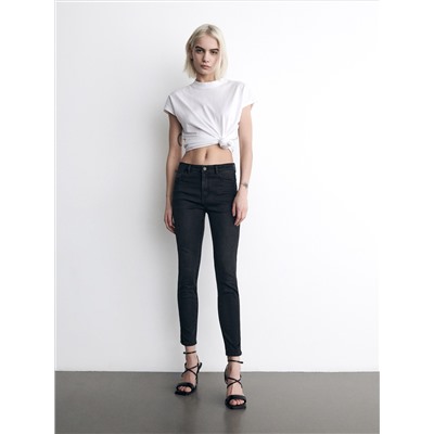 Slim-Jeans mit mittlerer Leibhöhe