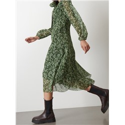 Gemustertes kleid
