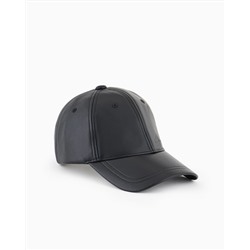 HAT WITH MATT EFFECT VISOR
