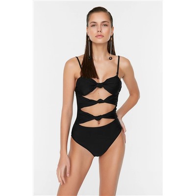 TRENDYOLMİLLA Siyah Cut Out Detaylı Mayo TBESS22MA0155