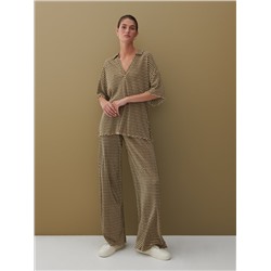 Gemusterte Bluse