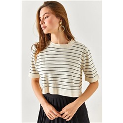 Olalook Kadın Ekru Bisiklet Yaka Çizgili Crop Triko Bluz BLZ-19002353