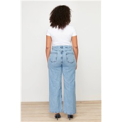 Açık Mavi Yüksek Bel Geniş Paça Denim Büyük Beden Jeans TBBSS24CJ00028