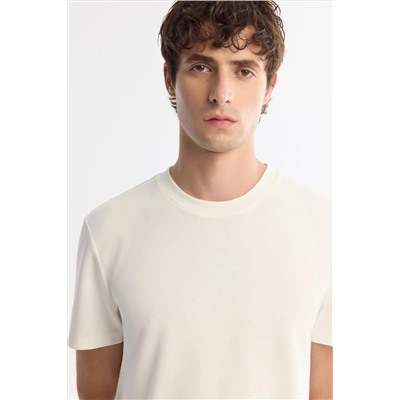 Ekru Bisiklet Yaka Baskılı Elastan T-Shirt