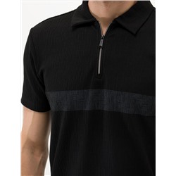 Siyah Slim Fit Göğüs Baskılı Tişört