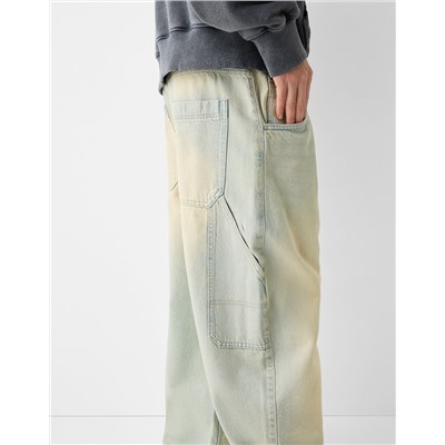 Balloon-fit carpenter jeans