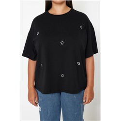Siyah Kalp Aksesuar Detaylı Oversize %100 Pamuk Örme T-shirt TBBSS24BF00008